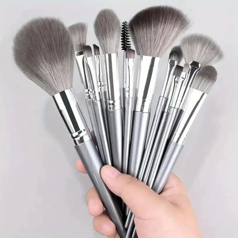 Soft Fluffy Makeup Brushes Set