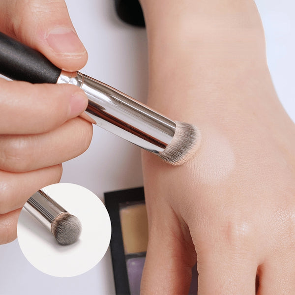 Foundation Concealer Brush