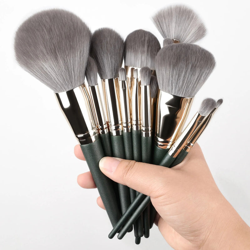 Soft Fluffy Makeup Brushes Set